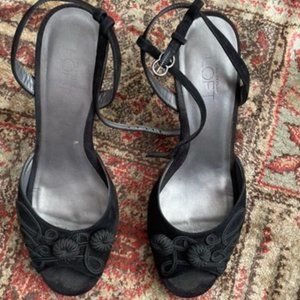 Loft sandals